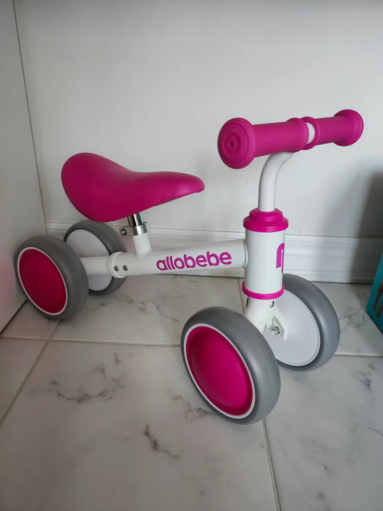 allobebe Balance Bike - 4 Wheels 🇨🇦 thumbnail