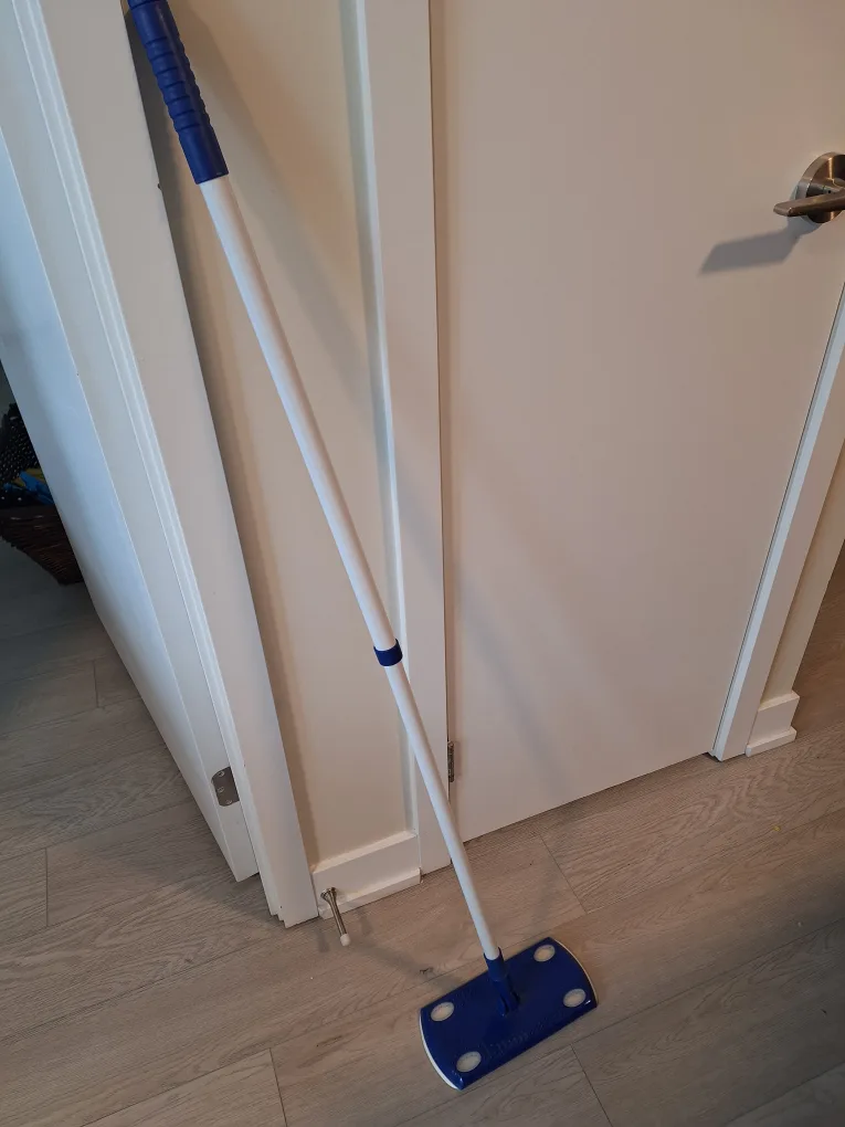 Sweeper Mop with New Washable Covers x2 & Wet Refills image indicator(9)