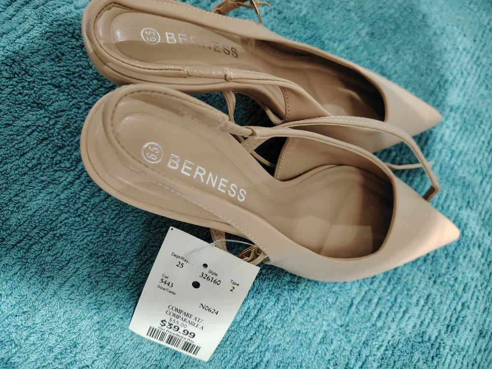 BERNESS Anastasia Heels - Size 6.5 image indicator(8)