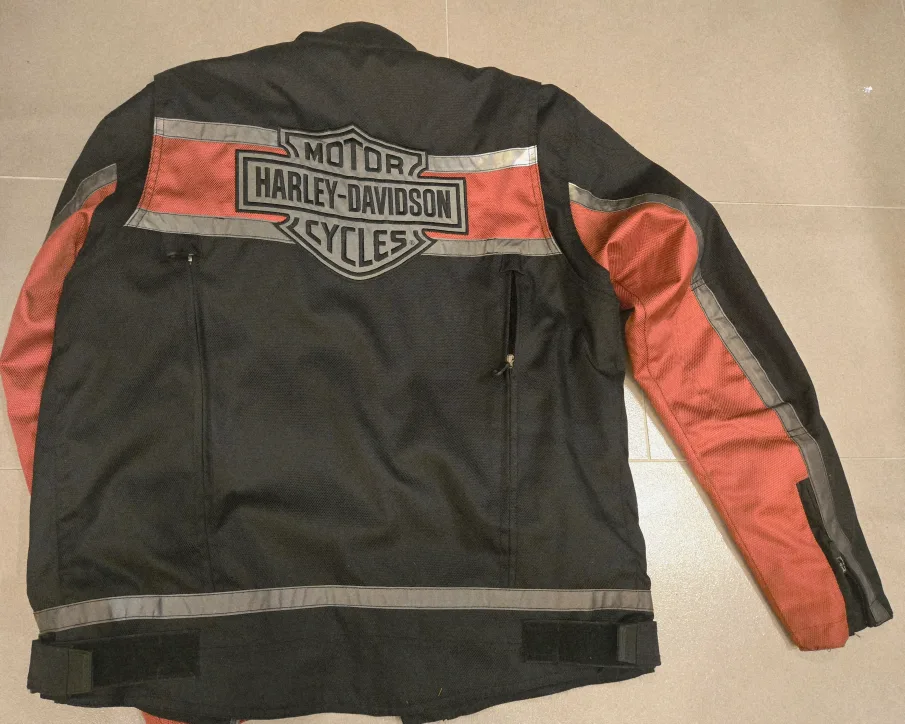 Harley-Davidson Riding Gear Jacket - Size Small image indicator(4)