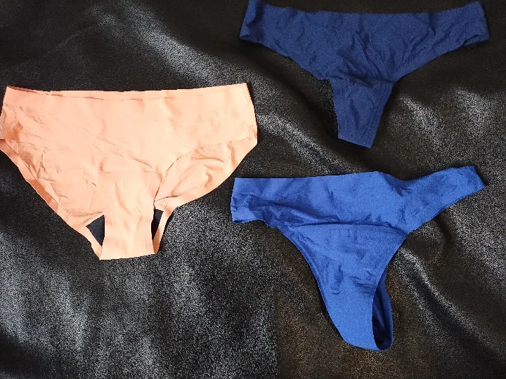 KNIX period proof underwear, thongs and panty UNWORN thumbnail