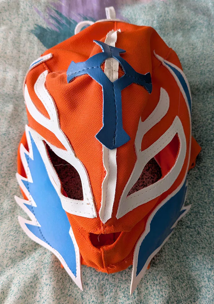 Luchador Mask - BRAND NEW, NEVER USED thumbnail