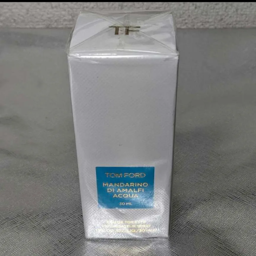 NEW Tom Ford Mandarino Di Amalfi Acqua 30ml image indicator(4)