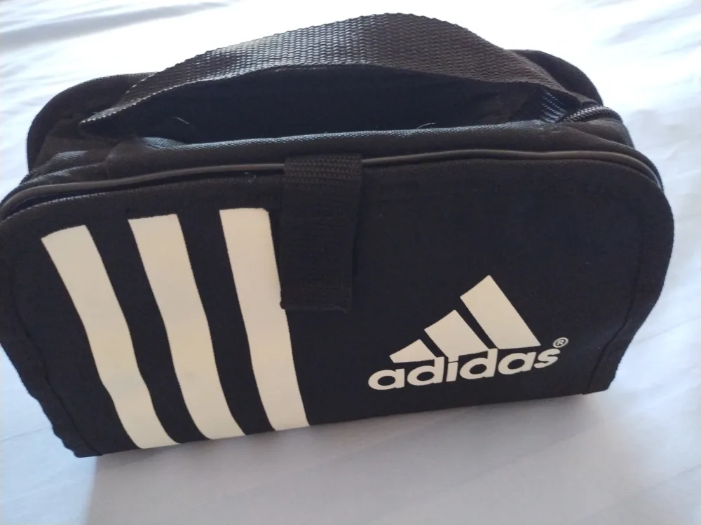 Adidas Toiletry Bag - Black image indicator(4)
