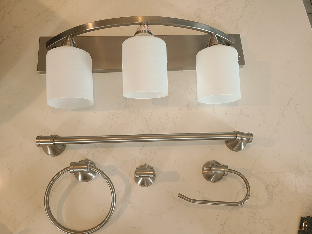 Bathroom Light Fixture & Towel Bar Set - photo 4