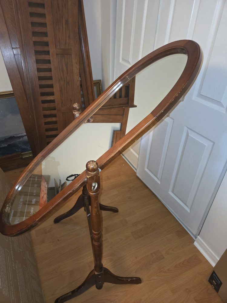 Oval Standing Mirror - Wood Frame - photo 3