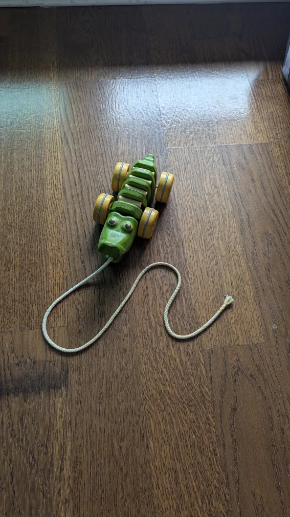 Wooden Alligator Pull Toy thumbnail