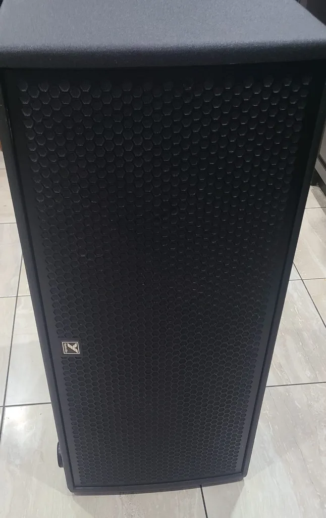 PSA2S Yorkville Paraline 2 x 15” Powered Subwoofer 4800 peak thumbnail