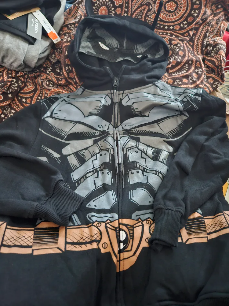 Batman Hoodie Size 10/12 thumbnail