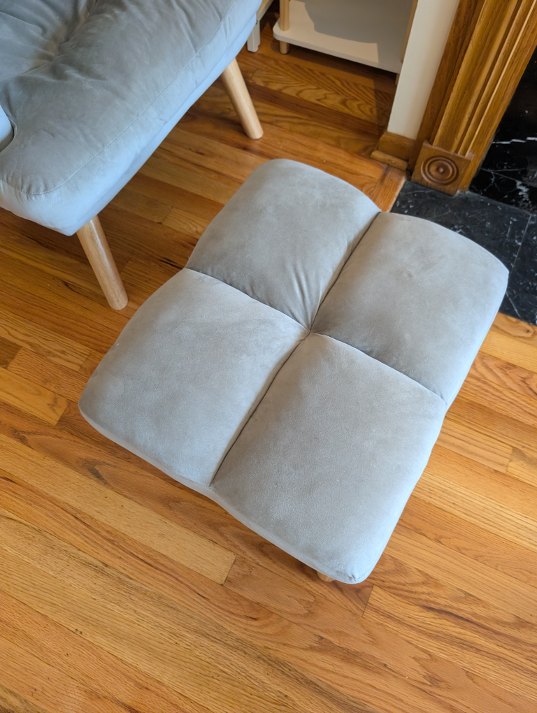 Gray Accent Chair with Ottoman - photo 4