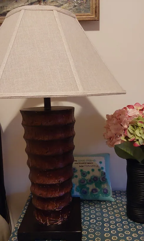 From Lazyboy Pristine Artistic Brown Table Lamp image indicator(2)