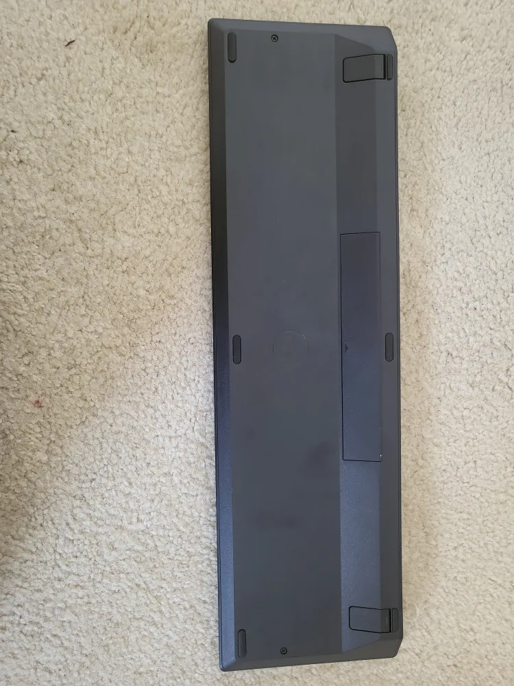 Dell Wireless Keyboard - Like New! image indicator(2)