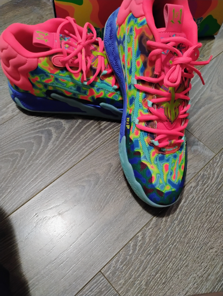 MB.03 it“s for men size 11.5