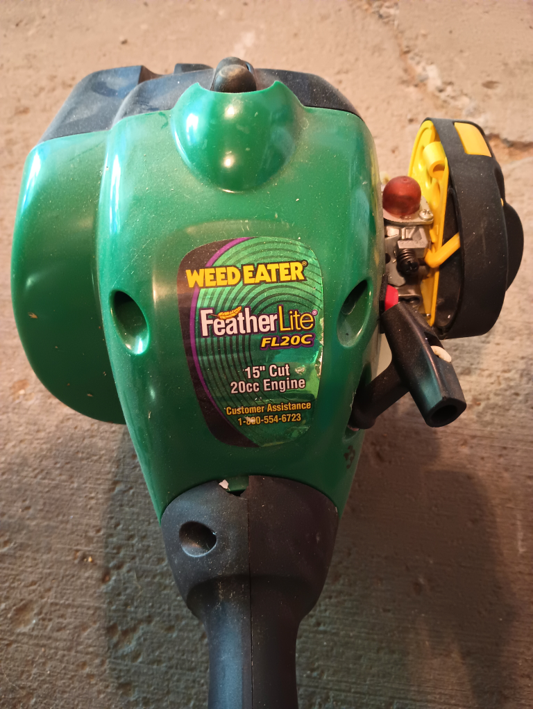 Free Weed Eater FeatherLite FL20C - photo 2