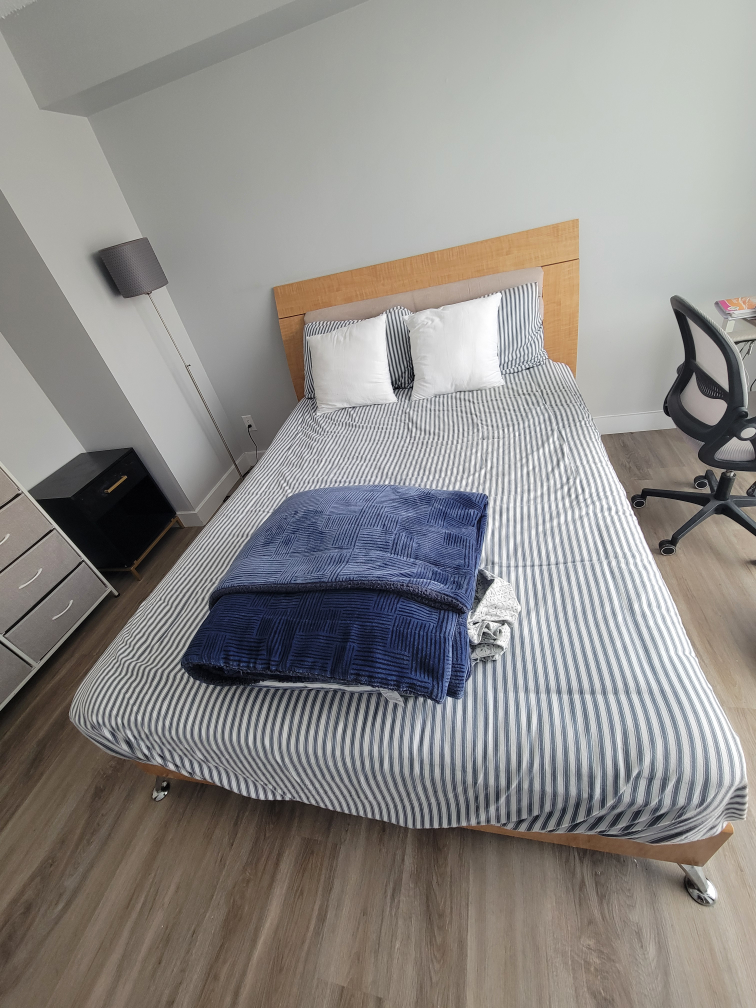 Bedroom Set - Bed, Dresser NEGOTIABLE