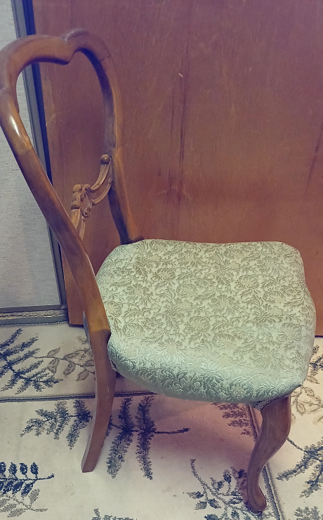 Antique Floral Accent Chair