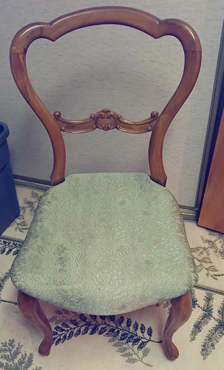 Antique Floral Accent Chair - photo 2