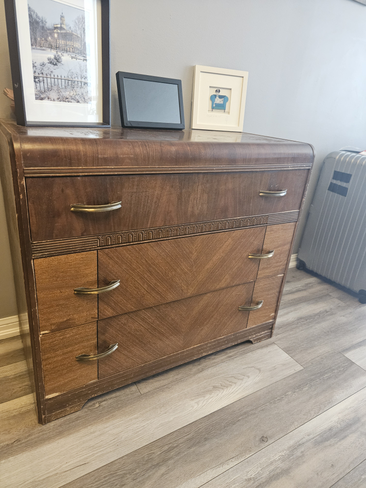 Victorianville Furniture Ltd. Wood Dresser
