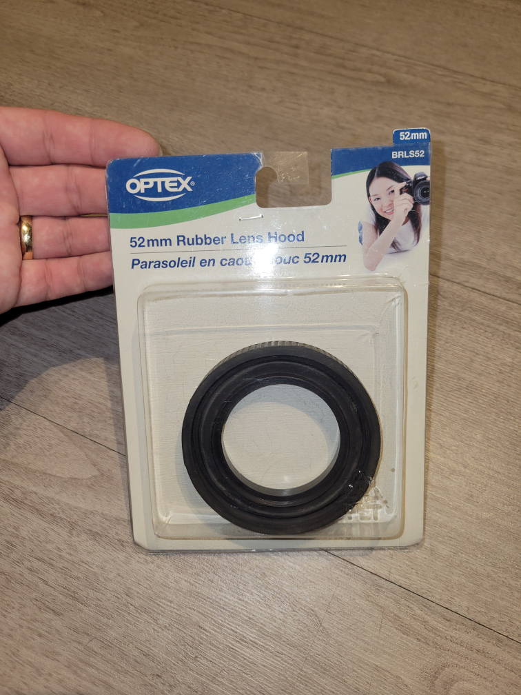 Optex 52mm Rubber Lens Hood - New