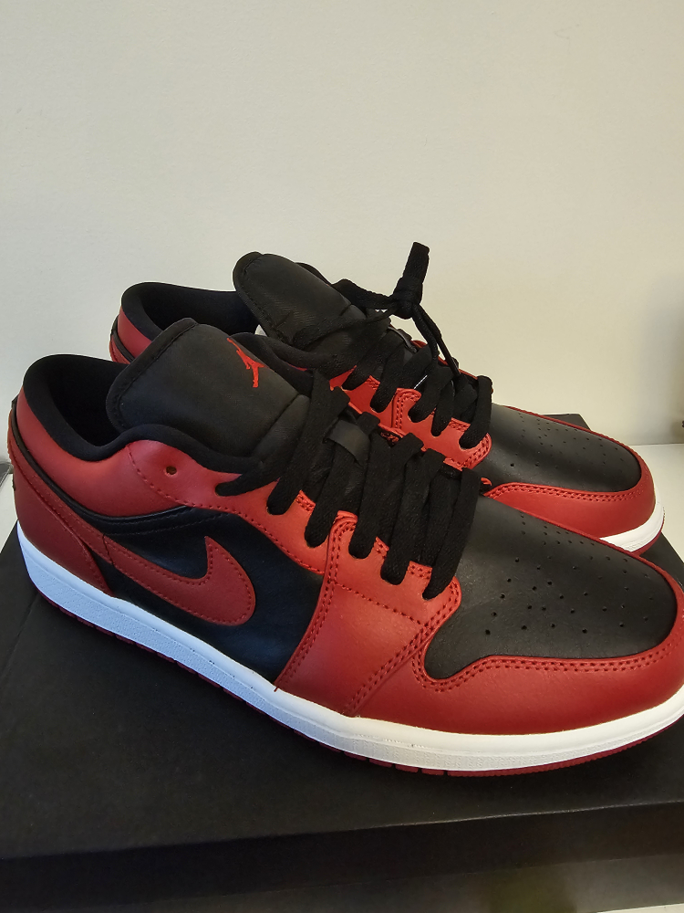 Nike Air Jordan 1 Low Reverse Bred