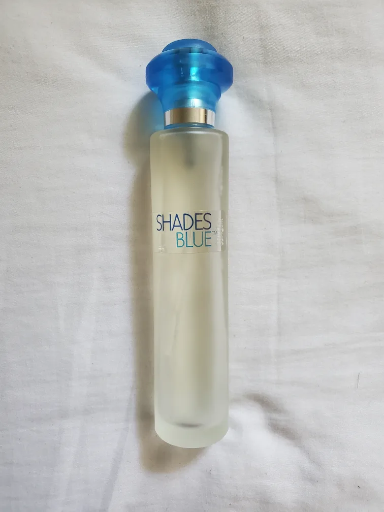 Shades Of Blue Unisex Perfume 🇨🇦 thumbnail