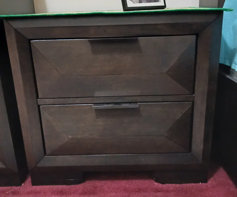 Wood 2-Drawer Nightstand 💛 thumbnail