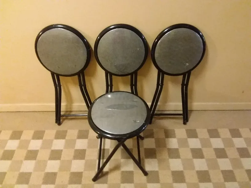 Set of (4) Folding Stools 🆕 🇨🇦 thumbnail