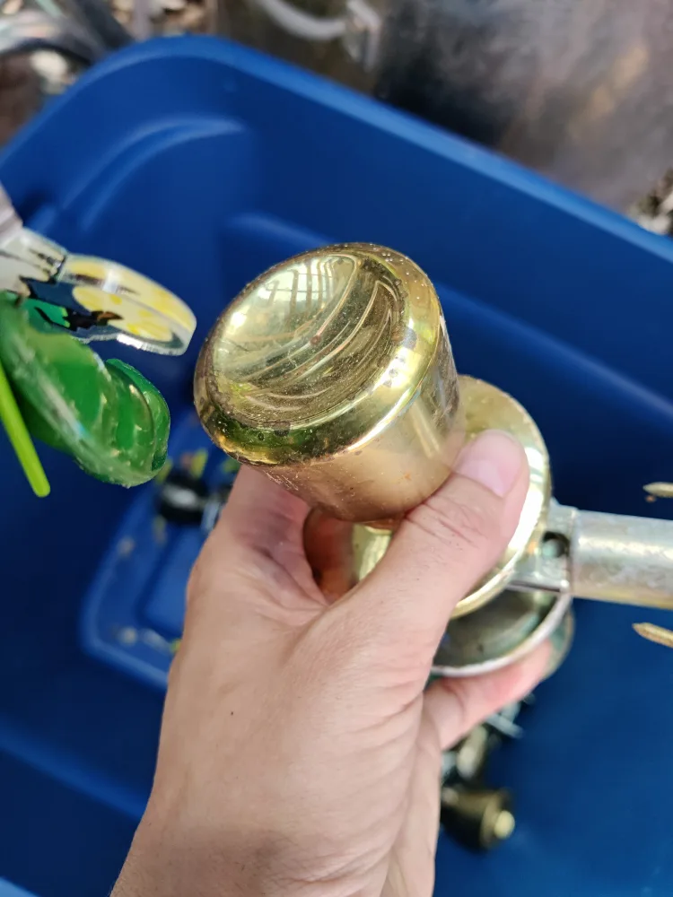 Buncha doorknobs with hardware image indicator(4)