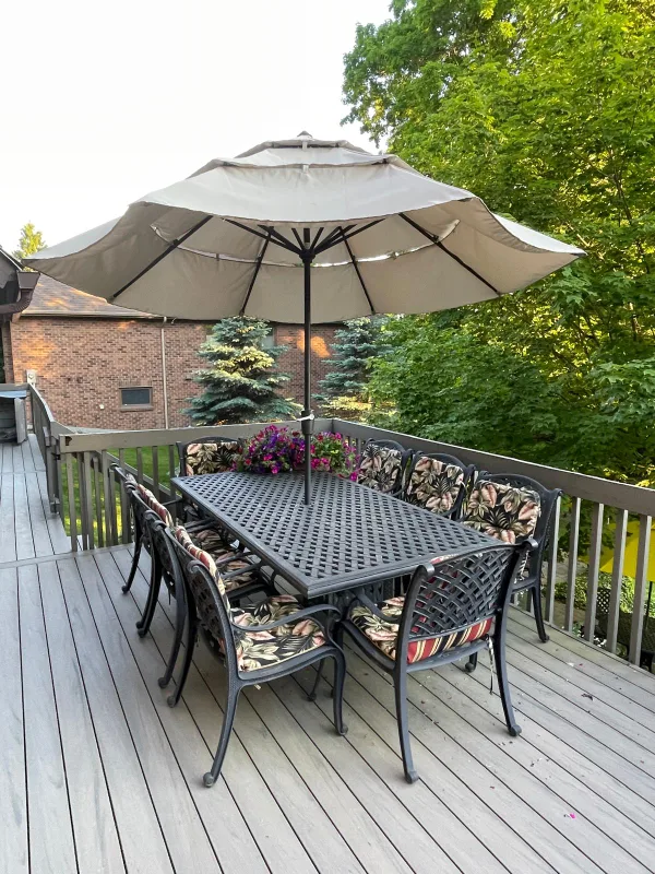 Outdoor Dining Set with Umbrella thumbnail