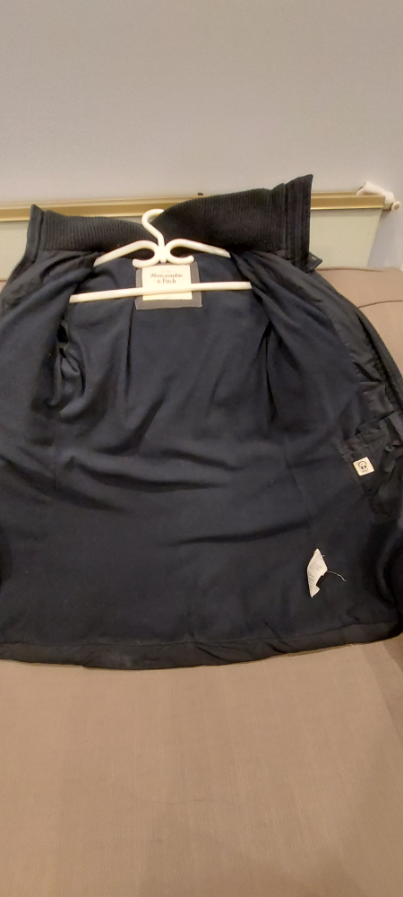 Abercrombie & Fitch Puffer Jacket - Size S - photo 3