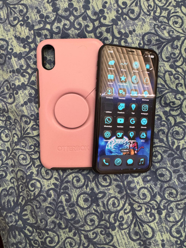 Apple iPhone XR - Black - photo 5