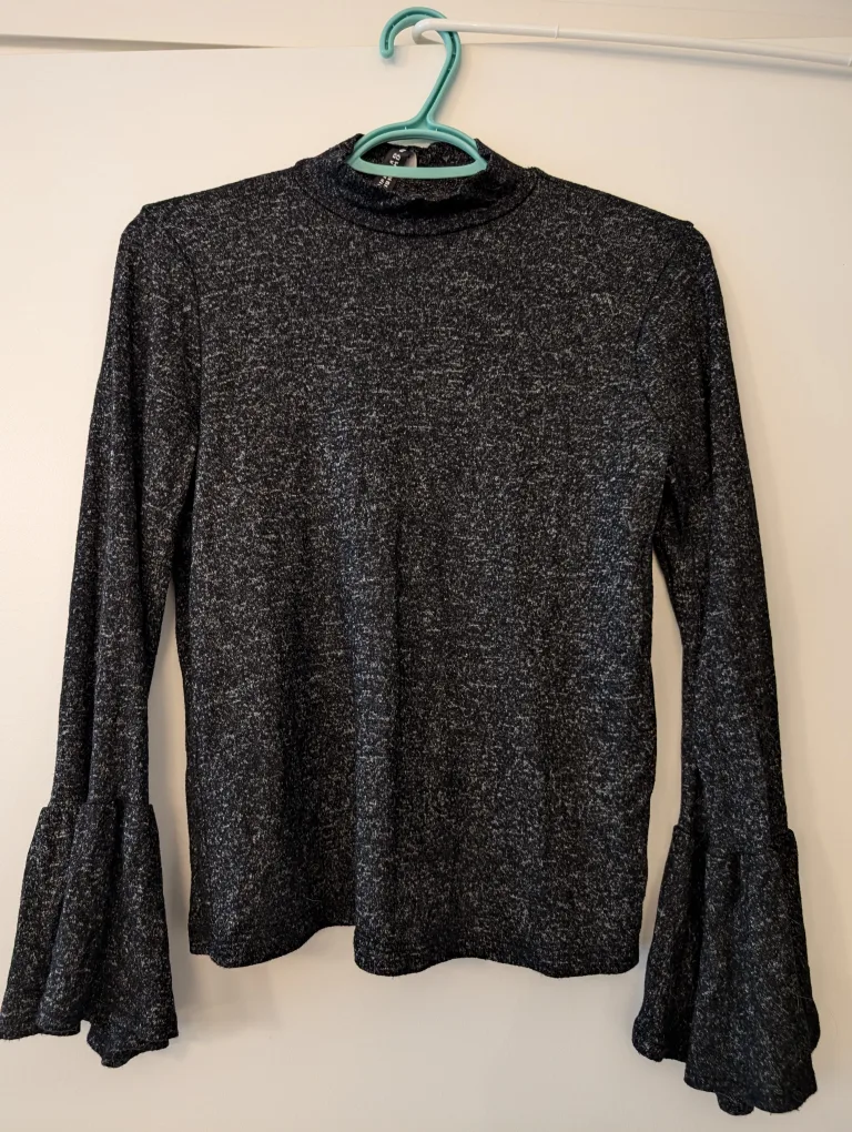 Design Lab Long Sleeve Top - Size M/M thumbnail