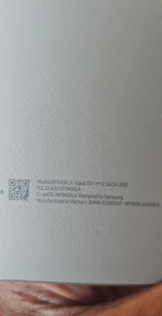 Samsung Galaxy book **Needs battery replacement image indicator(5)