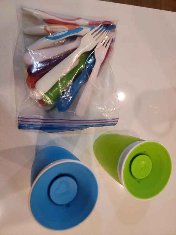 Munchkin Toddler Cups & Utensils thumbnail