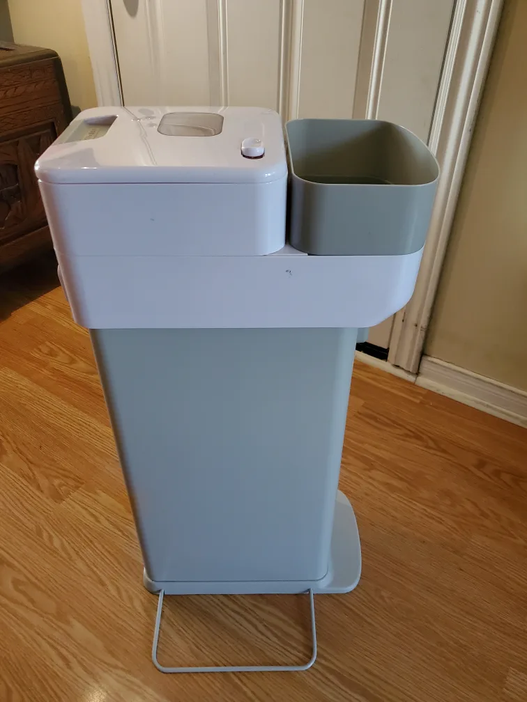 Skip Hop Diaper Pail thumbnail