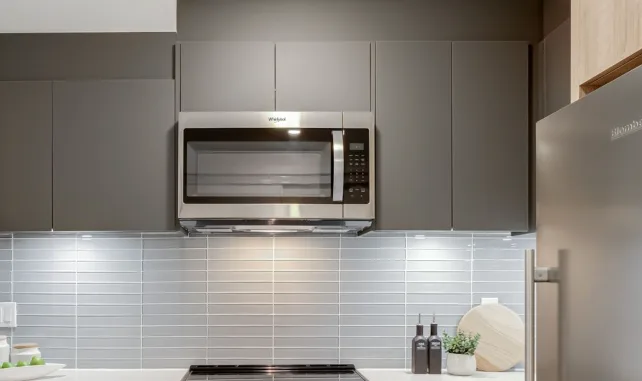 Whirlpool Over-the-Range Microwave - Stainless Steel thumbnail