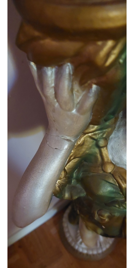 Decorative Woman Statue with Vase - photo 2