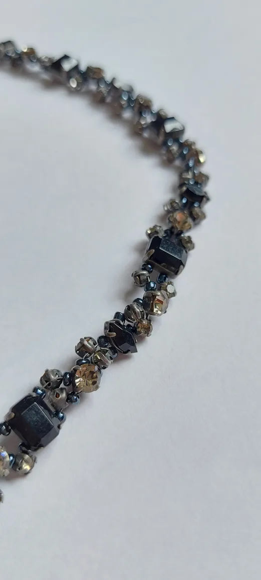 Black Stone Choker Necklace image indicator(4)