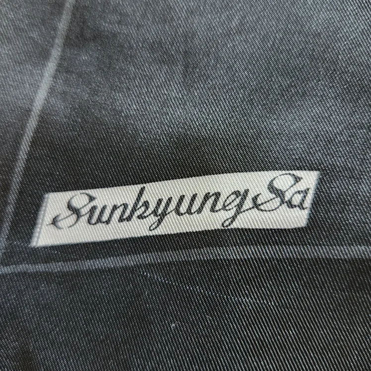 Silk Scarf image indicator(2)