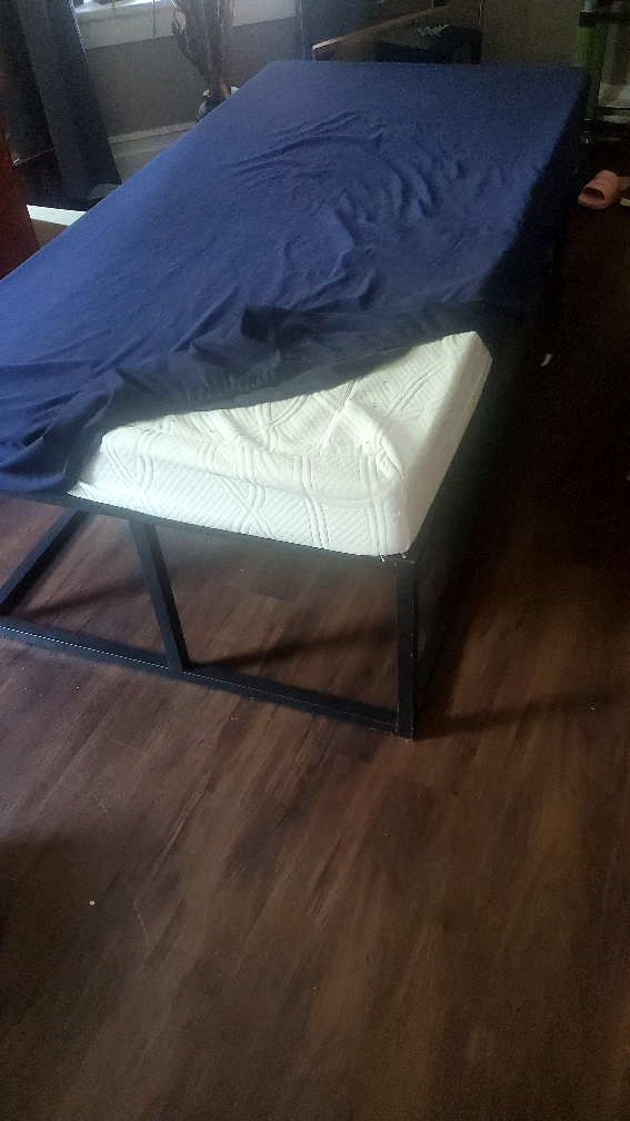 Bed frame with mattress - photo 2