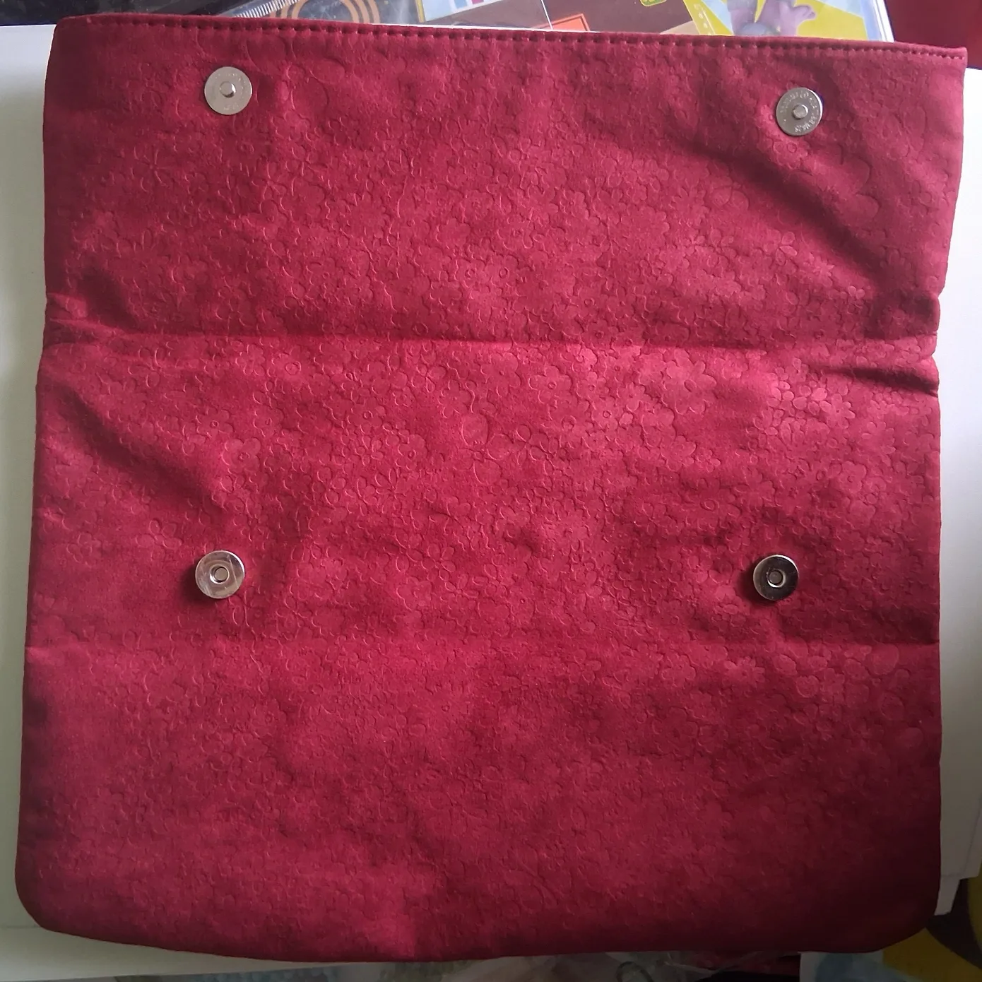 Velvet hand purse image indicator(2)