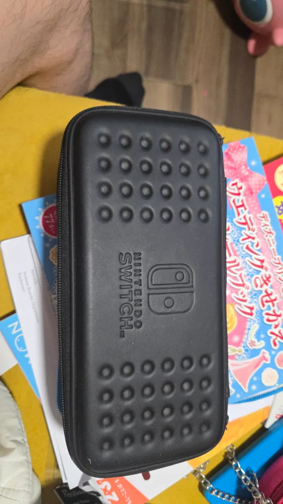 🥕 Nintendo Switch with Case and wires image indicator(2)