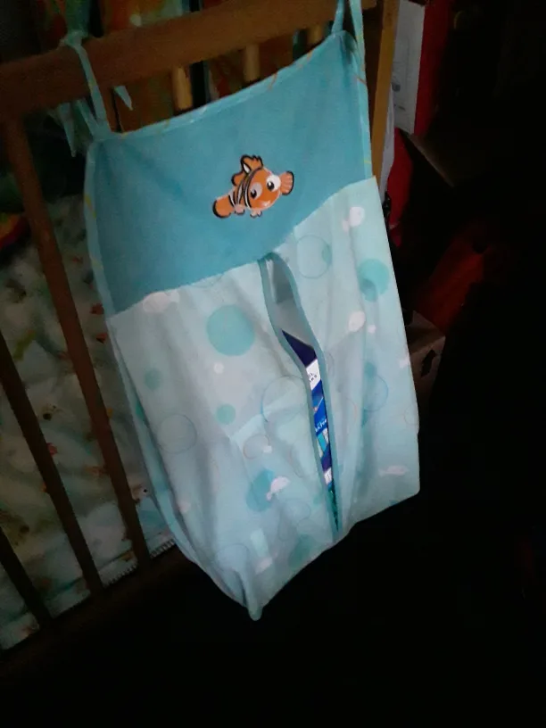 🇨🇦🍀Ikea Leksvik Crib with padding & diaper accessories image indicator(3)