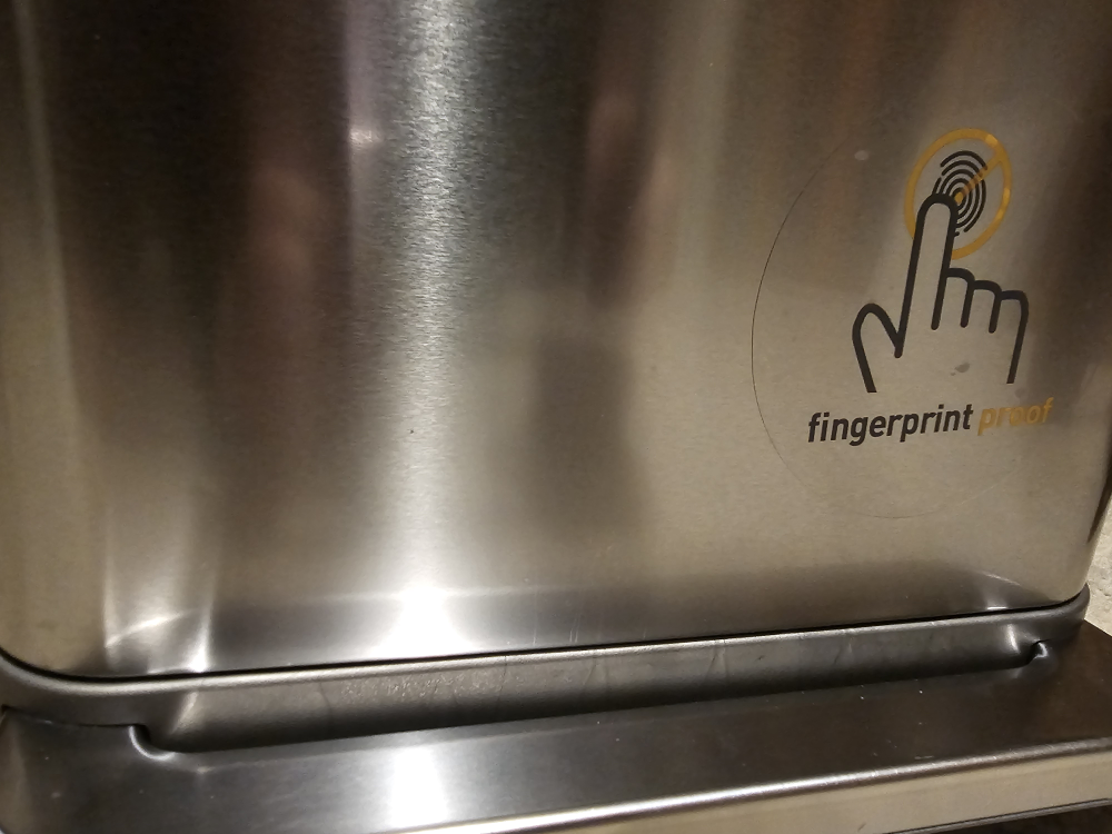 Simplehuman Fingerprint 45L Proof Trash Can - photo 2