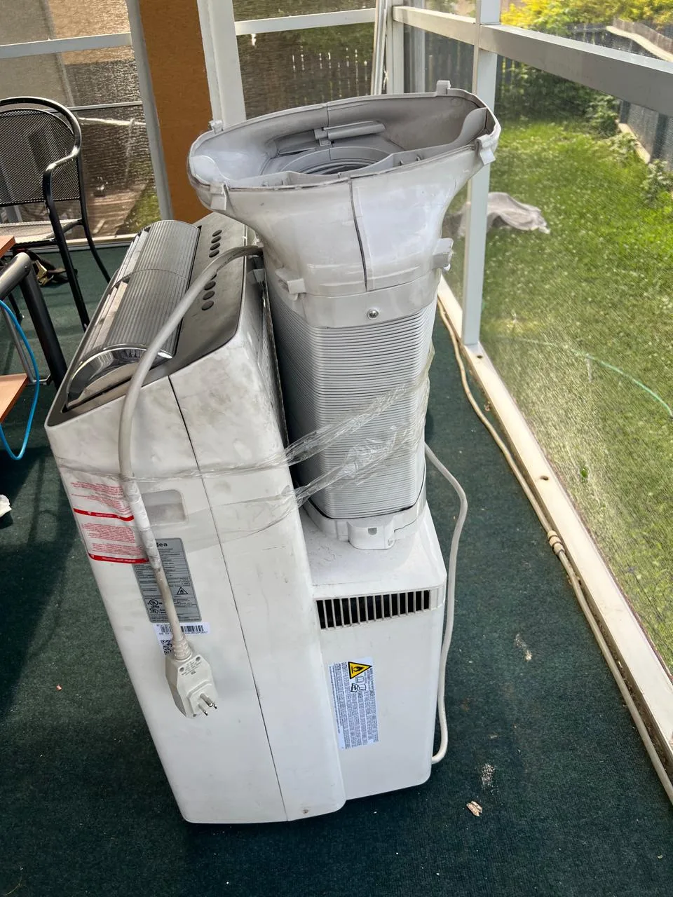 Midea 14,000 BTU Portable Air Conditioner thumbnail
