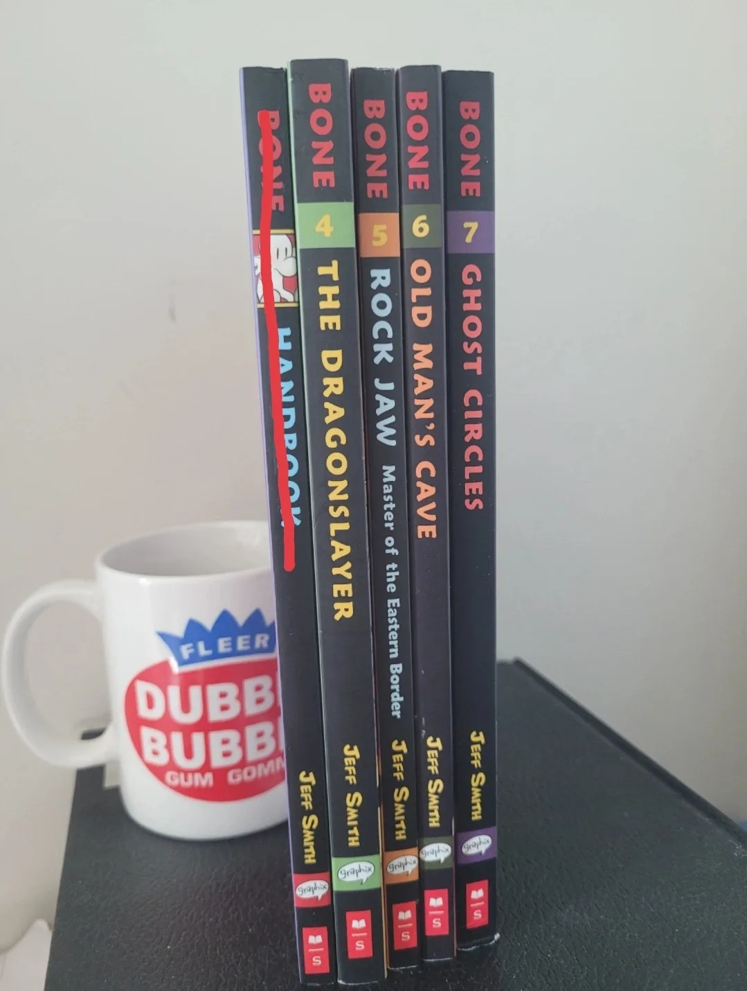 Bone Graphic Novel Series by Jeff Smith, Books 4-7🇨🇦 thumbnail