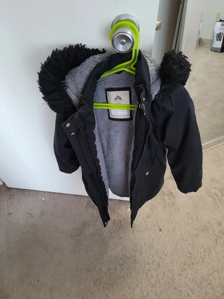 Kids Black Winter Coat (Ages 7-8) thumbnail