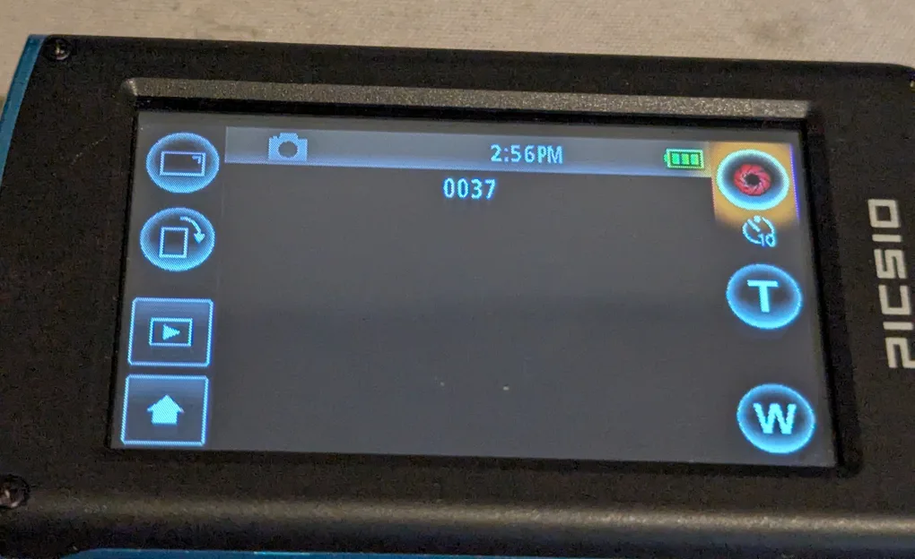 Picsio GC-WP10 waterproof camcorder image indicator(8)