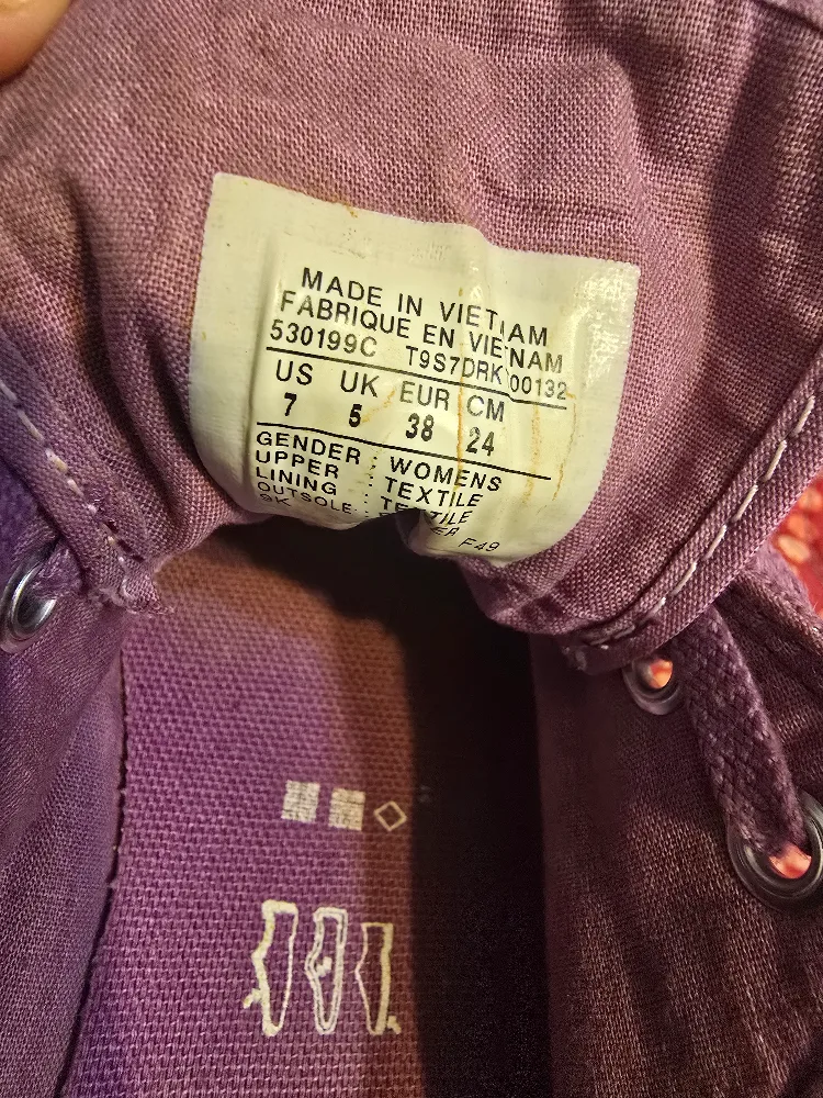 Converse All Star Low Top Purple, Size 7 image indicator(2)