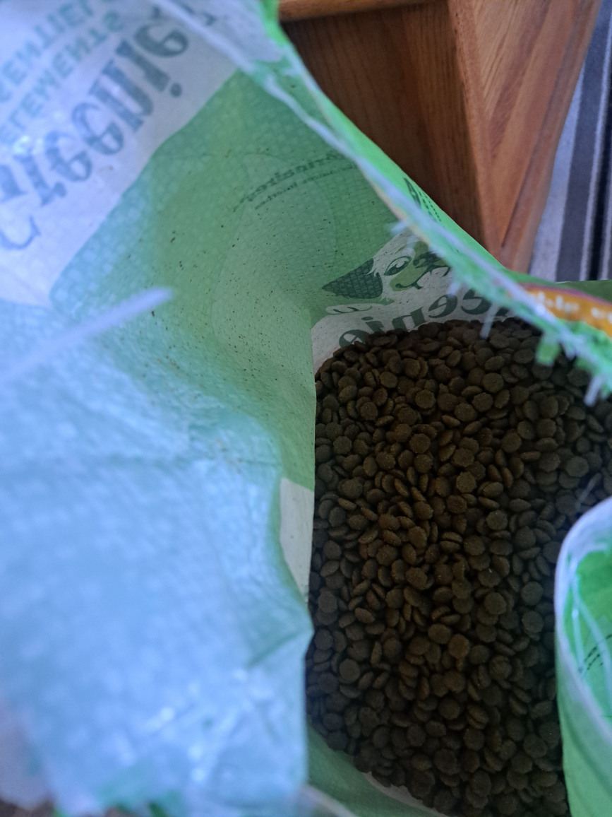 Greenies Smart Essentials Puppy Food 27 lb - photo 2